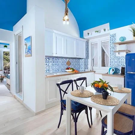 Estate4home - Blu Dream Massa * 马萨鲁布朗斯